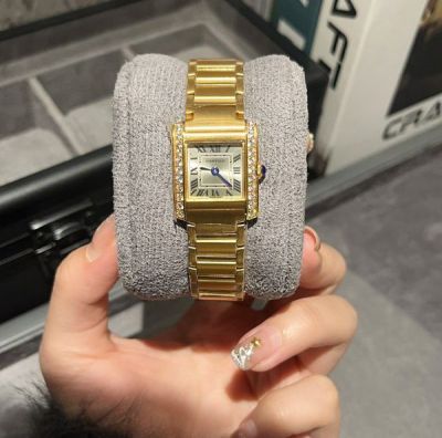 Cartier Tank Francaise Quartz Movement Stainless Steel 30.5*36.7/27*32/21.2*25.7MM Watch